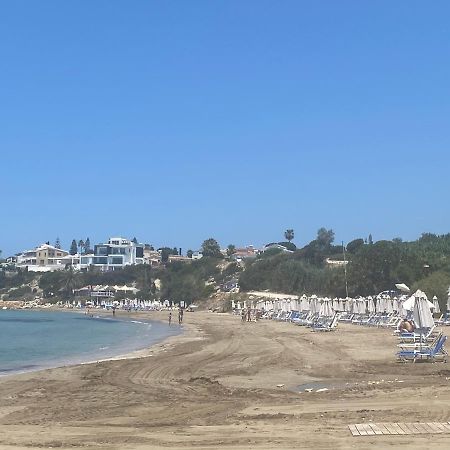 Coral Bay Modern Renovated Apartment By The Sea Paphos Exteriör bild